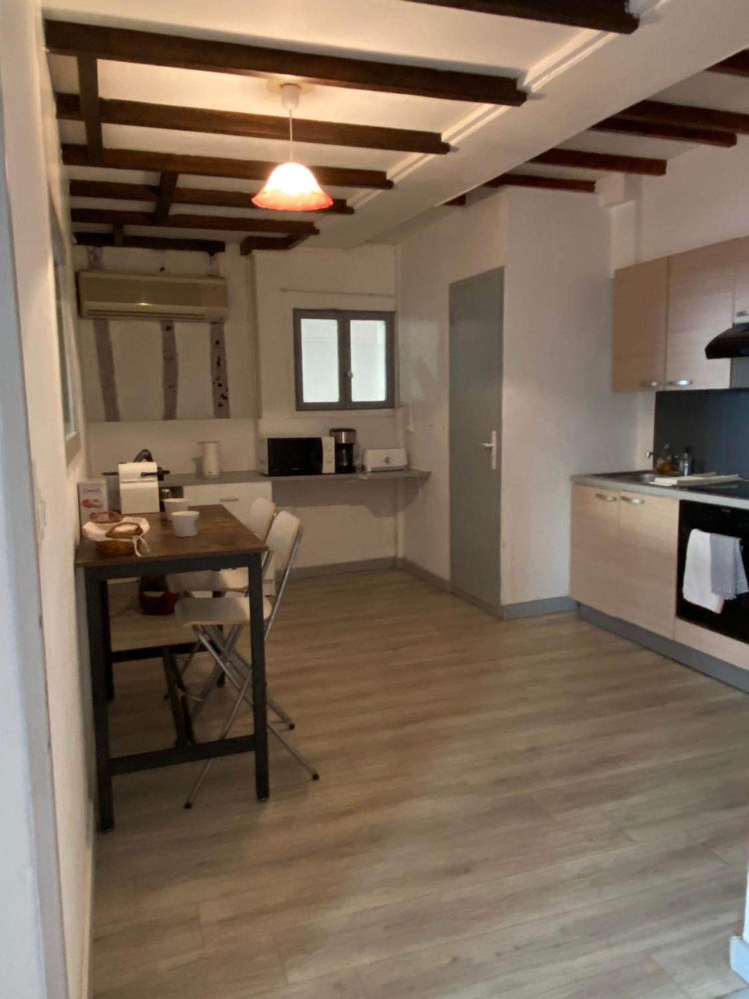 Appartement 3 Pieces Rdc Plein Centre Ville Marciac Eksteriør bilde